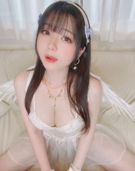 美女扒开腿让男人桶免费_4K高清视频播放