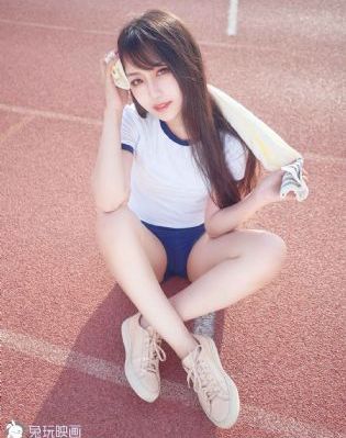 一边揉捏胸一边往下摸的小说_1080P在线播放
