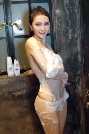 忘穿内裤坐地铁被发现了怎么办_视频网址大全