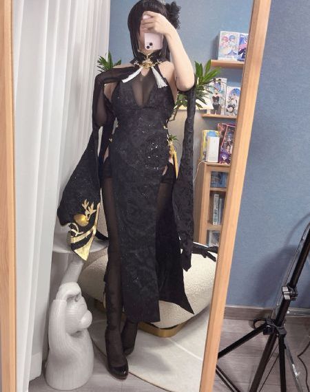 善良漂亮的女老板三级_1080完整版观看