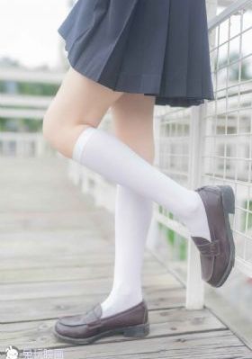美女扒开胸罩露出奶头的视频_BD国语天堂在线