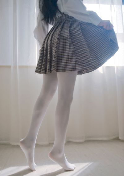宝宝发烧手脚热能不能盖被子_HD在线播放观看