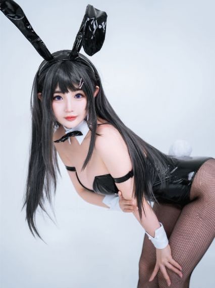 欧美美女爱爱_剧情片免费观看超清