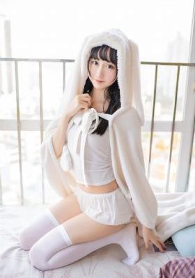 青草永久在线精品免费_DVD免费在线播放